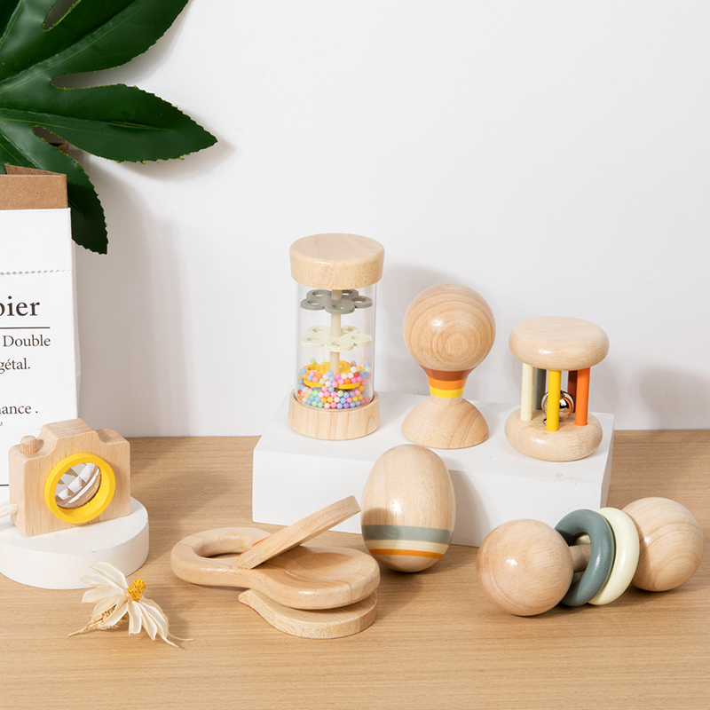 Baby Rattle Toy Set - Giocattoli in legno Montessori 7 pezzi