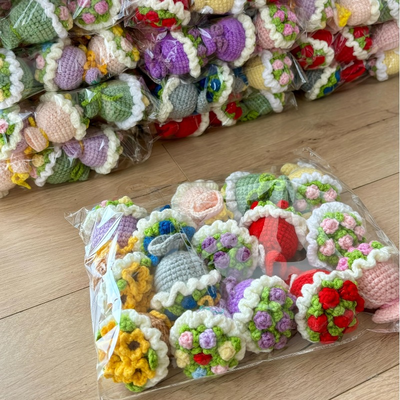 Set di 15 Bouquet Lavorati a M - Baby Products Gift Pack recensione e prezzo